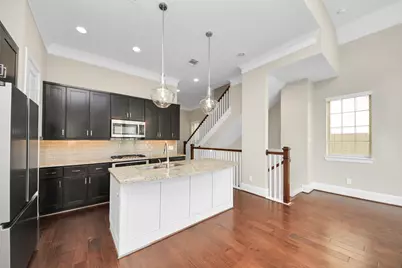 8306 Ginger Oak Street, Houston, TX 77055 - Photo 7