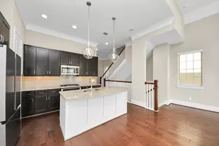 8306 Ginger Oak St, Houston, TX 77055 - Photo 7