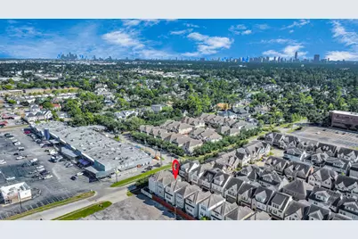 8306 Ginger Oak Street, Houston, TX 77055 - Photo 47