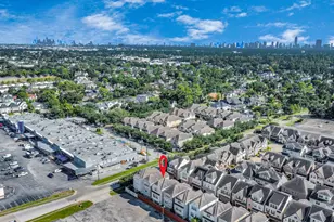 8306 Ginger Oak St, Houston, TX 77055 - Photo 47