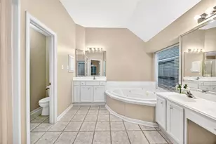 9910 Ripple Lake Dr, Houston, TX 77065 - Photo 27