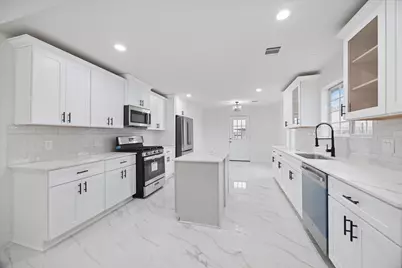 6415 Upshaw Drive, Houston, TX 77396 - Photo 9