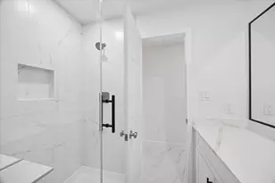 6415 Upshaw Dr, Houston, TX 77396 - Photo 19