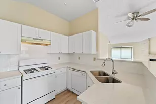 1747 Brickarbor Dr, Katy, TX 77449 - Photo 11