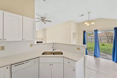 1747 Brickarbor Drive, Katy, TX 77449 - Photo 9