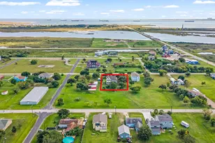 813 Nelson Ave, Port Bolivar, TX 77650 - Photo 41