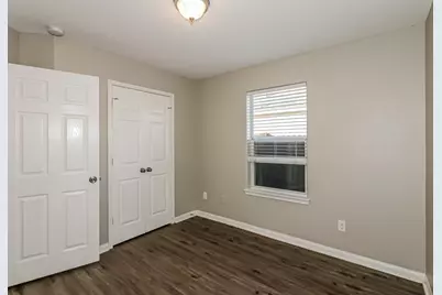 2131 Golden Topaz Drive, Rosharon, TX 77583 - Photo 13