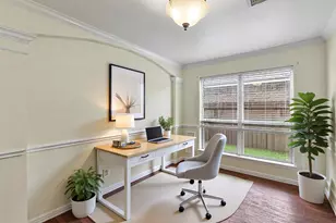 3227 Leila Oaks Dr, Houston, TX 77082 - Photo 5