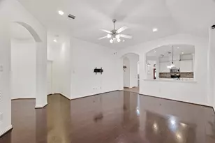 2912 Biscayne Springs Ln, Pearland, TX 77584 - Photo 11