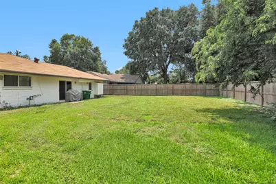 6322 King Post Drive, Houston, TX 77088 - Photo 25