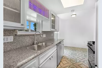 6322 King Post Drive, Houston, TX 77088 - Photo 13