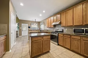 415 Willow Pointe Dr, League City, TX 77573 - Photo 11