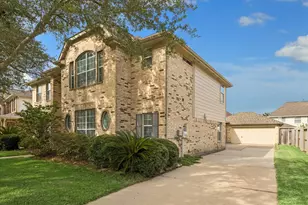 415 Willow Pointe Dr, League City, TX 77573 - Photo 3