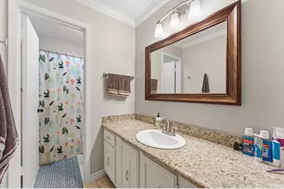 5 N Deerfoot Circle, The Woodlands, TX 77380 - Photo 19
