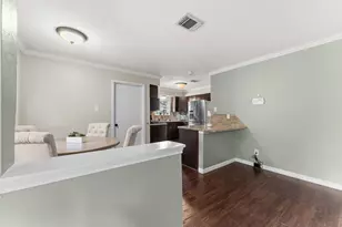 5 N Deerfoot Cir, The Woodlands, TX 77380 - Photo 11