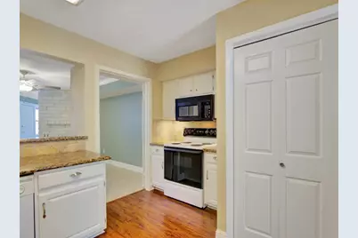 1140 Marina Bay Drive #110A, Kemah, TX 77565 - Photo 17