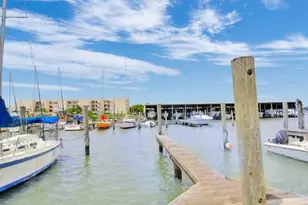 1140 Marina Bay Dr, Kemah, TX 77565 - Photo 3