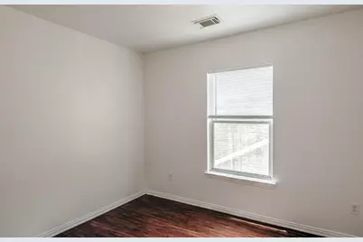 3215 Sapphire Star Drive Road, Houston, TX 77082 - Photo 9