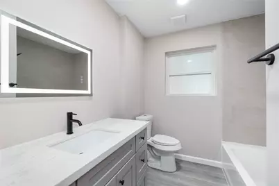 9806 Sagebark Drive, Houston, TX 77089 - Photo 25