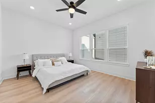 3107 Jensen Dr, Houston, TX 77026 - Photo 9