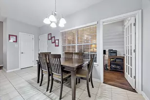 12423 Rutgers Park Ct, Houston, TX 77058 - Photo 7