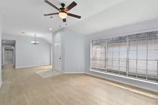 8403 Cienna Dr, Houston, TX 77040 - Photo 11