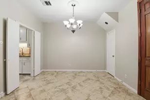 727 Bunker Hill Rd, Houston, TX 77024 - Photo 13