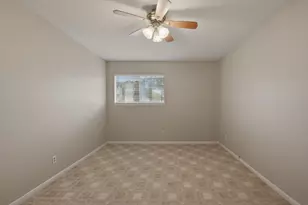 727 Bunker Hill Rd, Houston, TX 77024 - Photo 39