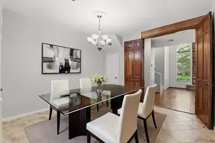 727 Bunker Hill Rd, Houston, TX 77024 - Photo 15