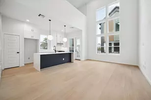 817 Thornton Rd, Houston, TX 77018 - Photo 9