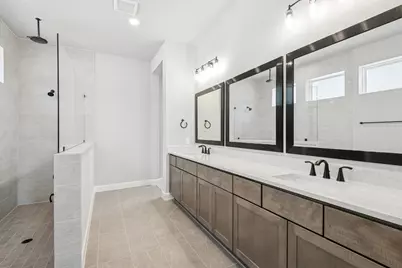 9714 Falling Leaf Drive, Missouri City, TX 77459 - Photo 39