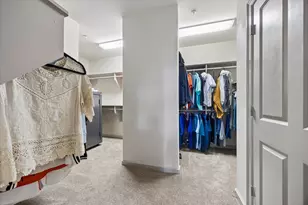 914 Main St, Houston, TX 77002 - Photo 23