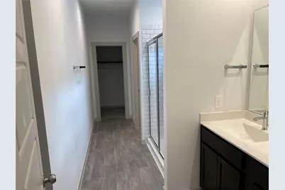 12721 Oxford Gate Drive, Houston, TX 77047 - Photo 11