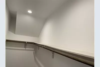 12721 Oxford Gate Drive, Houston, TX 77047 - Photo 13