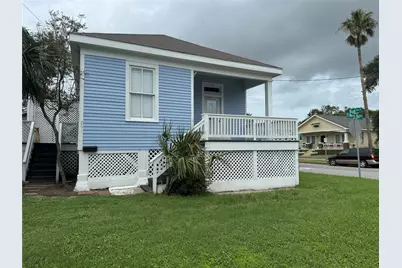 801 8th Street, Galveston, TX 77550 - Photo 1
