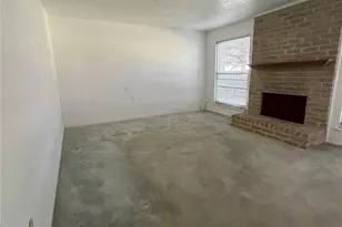 8652 Maplecrest Dr, Houston, TX 77099 - Photo 5