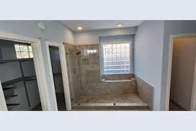 7022 Emerald Glen Drive, Sugar Land, TX 77479 - Photo 19