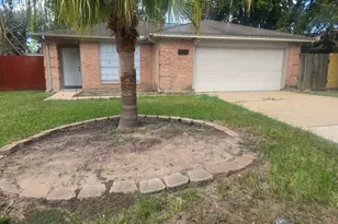 10622 Beckfield Dr, Houston, TX 77099 - Photo 3