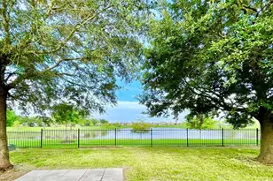 714 Honeysuckle Vine Dr, Rosenberg, TX 77469 - Photo 1
