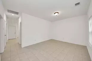 9210 Wheatley St, Houston, TX 77088 - Photo 7