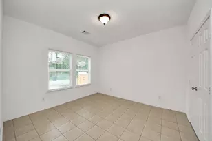 9210 Wheatley St, Houston, TX 77088 - Photo 11