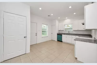 9210 Wheatley Street, Houston, TX 77088 - Photo 21