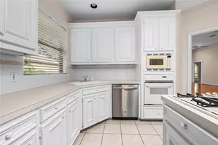 3111 Meadow Oak Dr, Houston, TX 77068 - Photo 13