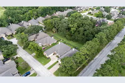 3111 Meadow Oak Drive, Houston, TX 77068 - Photo 31