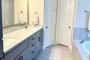 1315 W 24th St, Houston, TX 77008 - Photo 15