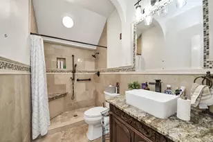 7714 Heron Lakes Dr, Houston, TX 77064 - Photo 19