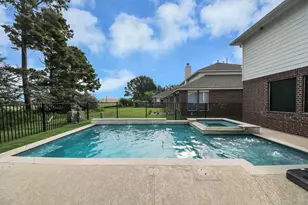 7714 Heron Lakes Dr, Houston, TX 77064 - Photo 37