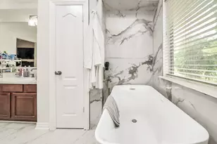 7714 Heron Lakes Dr, Houston, TX 77064 - Photo 25