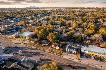 7609 Park Place Boulevard, Houston, TX 77087 - Photo 3