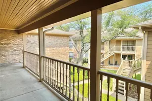 1311 Antoine Dr, Houston, TX 77055 - Photo 9